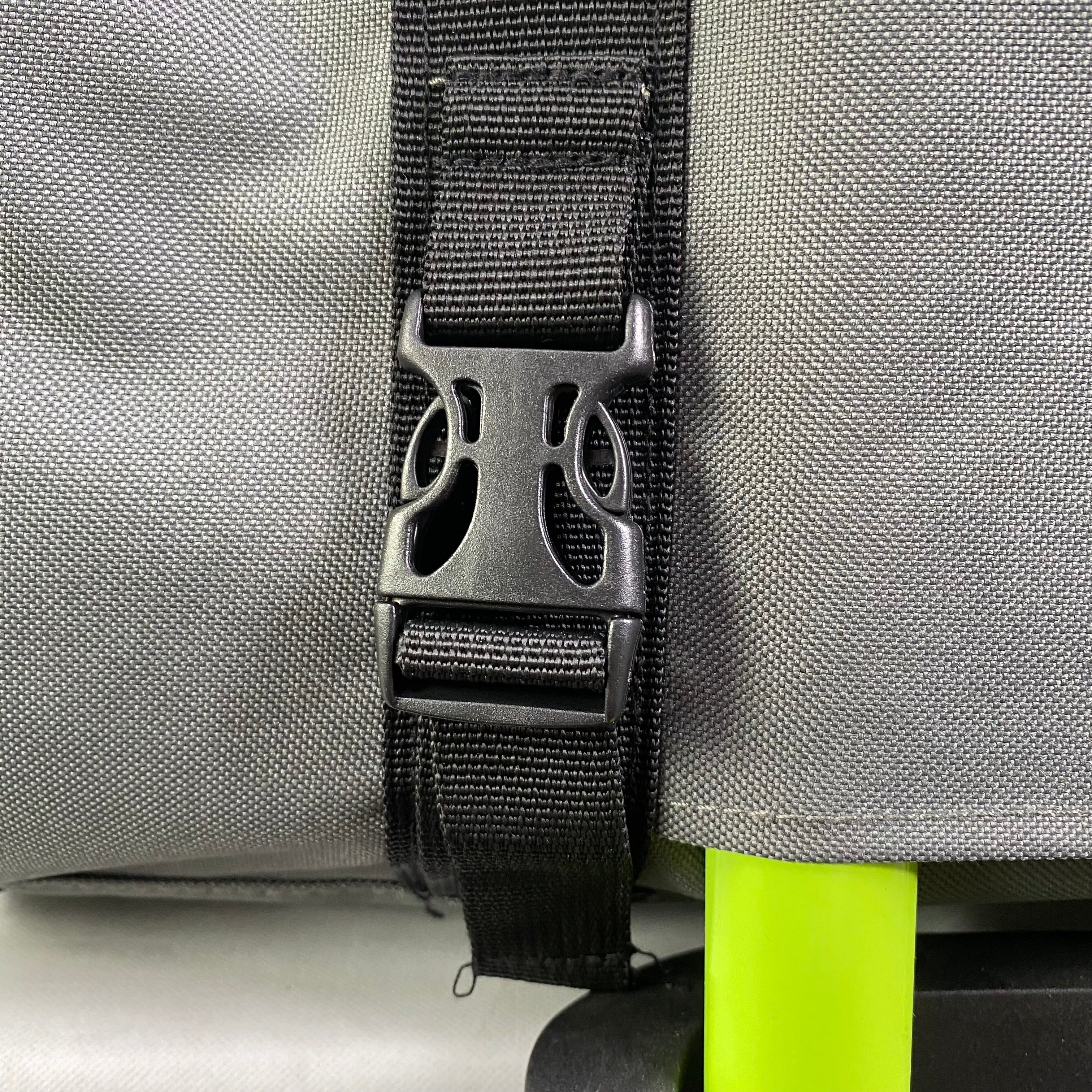 Mr. Peanut's Silver Series Airline Capable Soft Sided Pet Carrier - Image 15