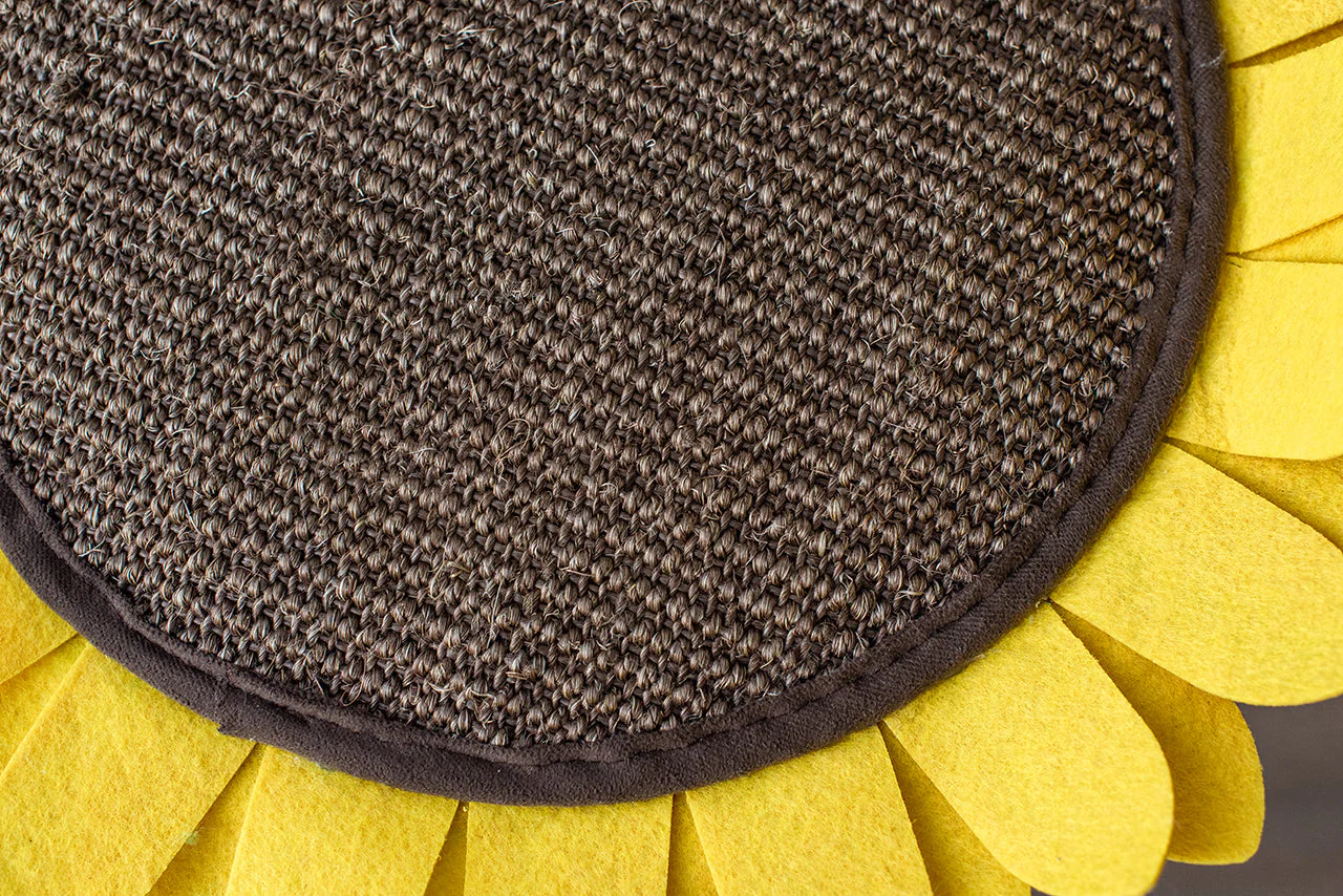 Catry Sunflower Cat Scratcher - Image 9