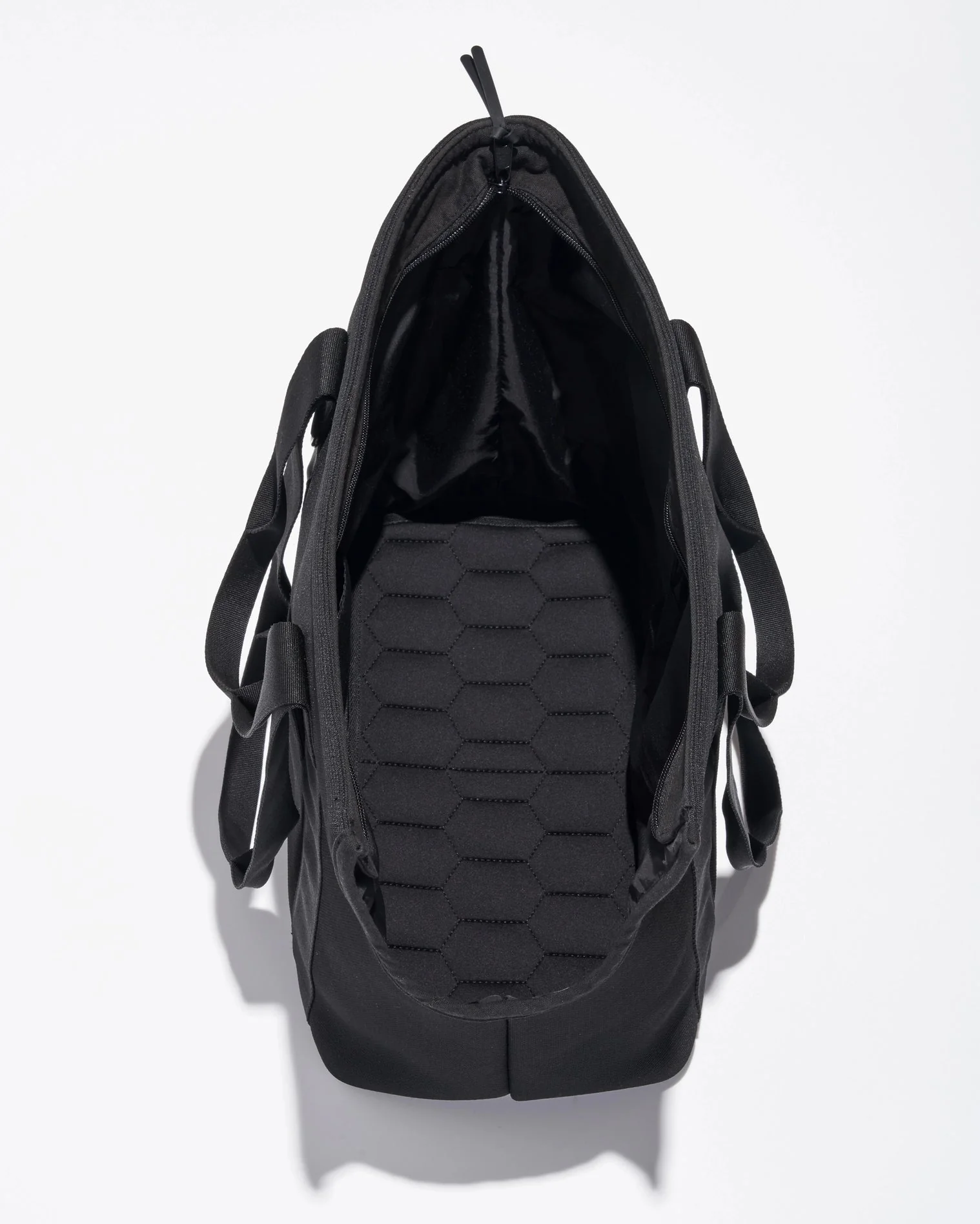 Wild One Everyday Carrier - Machine washable, made with 80 water bottles - Image 16